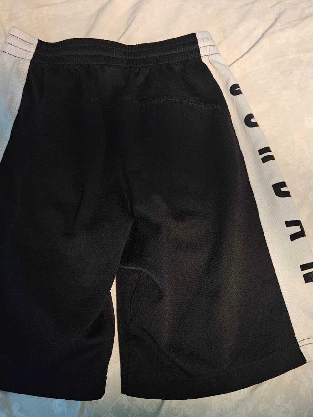 Jordan Youth Athletic Shorts - Black - Elastic Waist 24–26” - Side Pockets - Picture 2 of 5